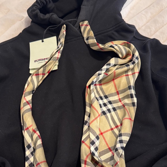 NWT Burberry Black Hoodie with Silk Scarf Accent - Picture 5 of 5